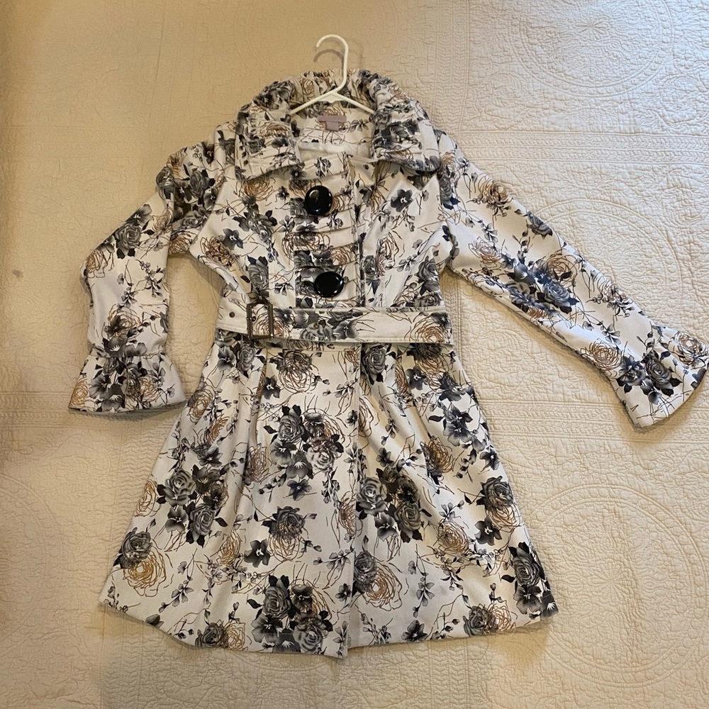 Floral pea coat with ruffles